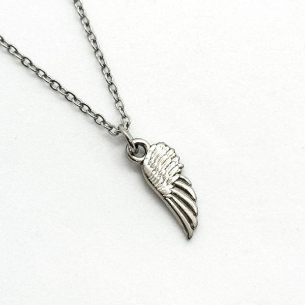 Colar Pluma